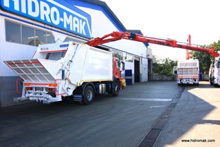 Under ground Container Garbage Truck