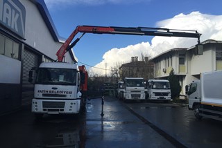 Underground Container with Fassi Crane