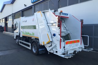 7+1 m3 Refuse Compactor |  Mitsubishi B9 | Turkey