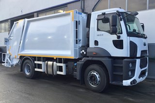 Ford Cargo 1833 DC Rear Loading Refuse Compactor 15+1,5m3