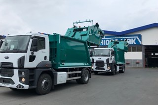 Rear ader Garbage Truck for Romania on Ford 1883 DC