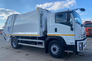 Isuzu FVR34 4250mm 15+1,5m3 Garbage Truck